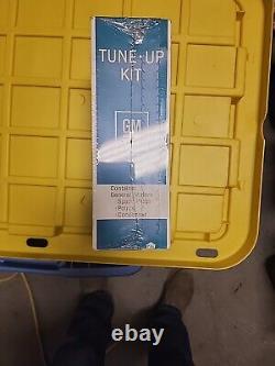 OEM GM Tune Up Kit #9R 1154010 MADE IN USA SEALED in ORIGINAL SHRINK WRAP 5 Kits