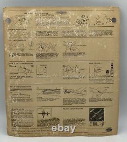 RARE VINTAGE 1972 FREE FLIER RUBBER POWERED Airplane TESTORS MADE IN USA SEALED